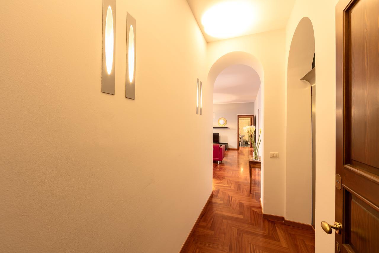 Heart Milan Apartments Corso Como Exteriör bild
